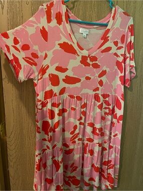 Mud Pie Pink and Red Floral V-Neck Tee